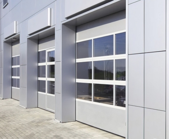 Панорамные ворота Алютех Alutrend в Славянске-на-Кубани