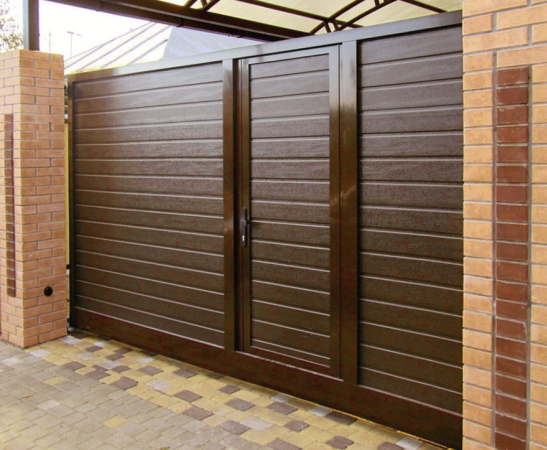 Ворота с калиткой в Славянске-на-Кубани