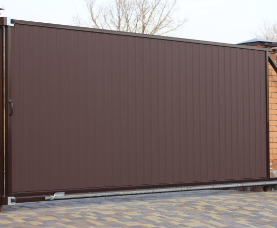 Откатные ворота в Славянске-на-Кубани